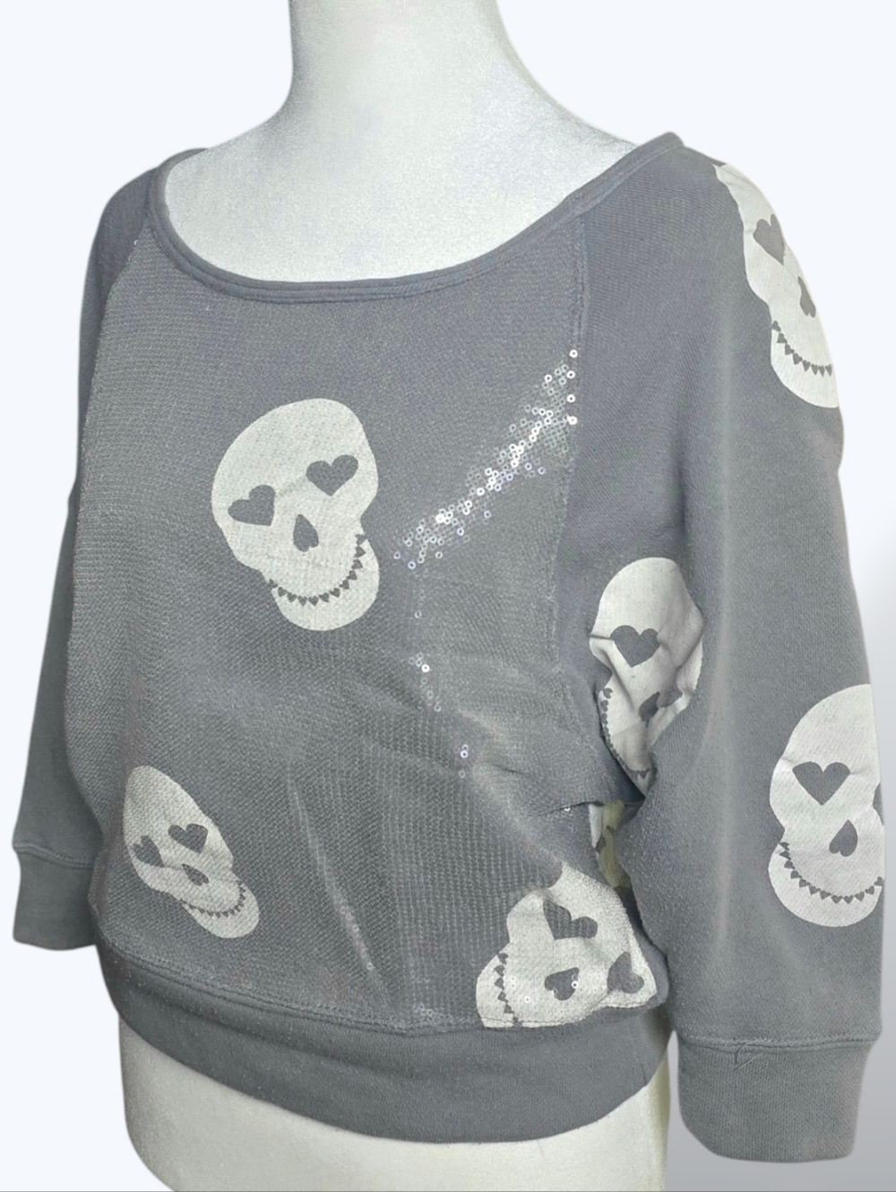 🔵 Hard Candy Vintage Y2K Grey White Sequin Skull Print Cropped Top Medium